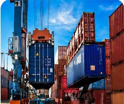 Container Freight (FCL & LCL): Full and less-than-container-load shipping with tracking and handling.